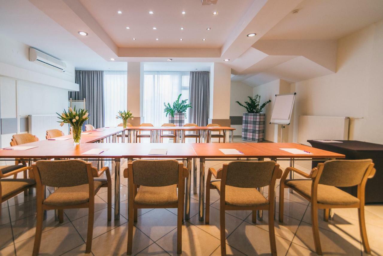 Hotel Forum Rzeszów Eksteriør bilde